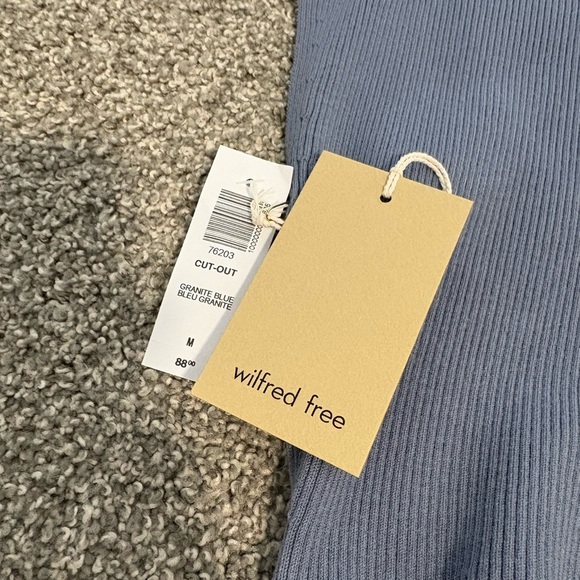 NWT Wilfred Free Cut-out Mini Knit Dress in Granite Blue Size Medium - Picture 3 of 10